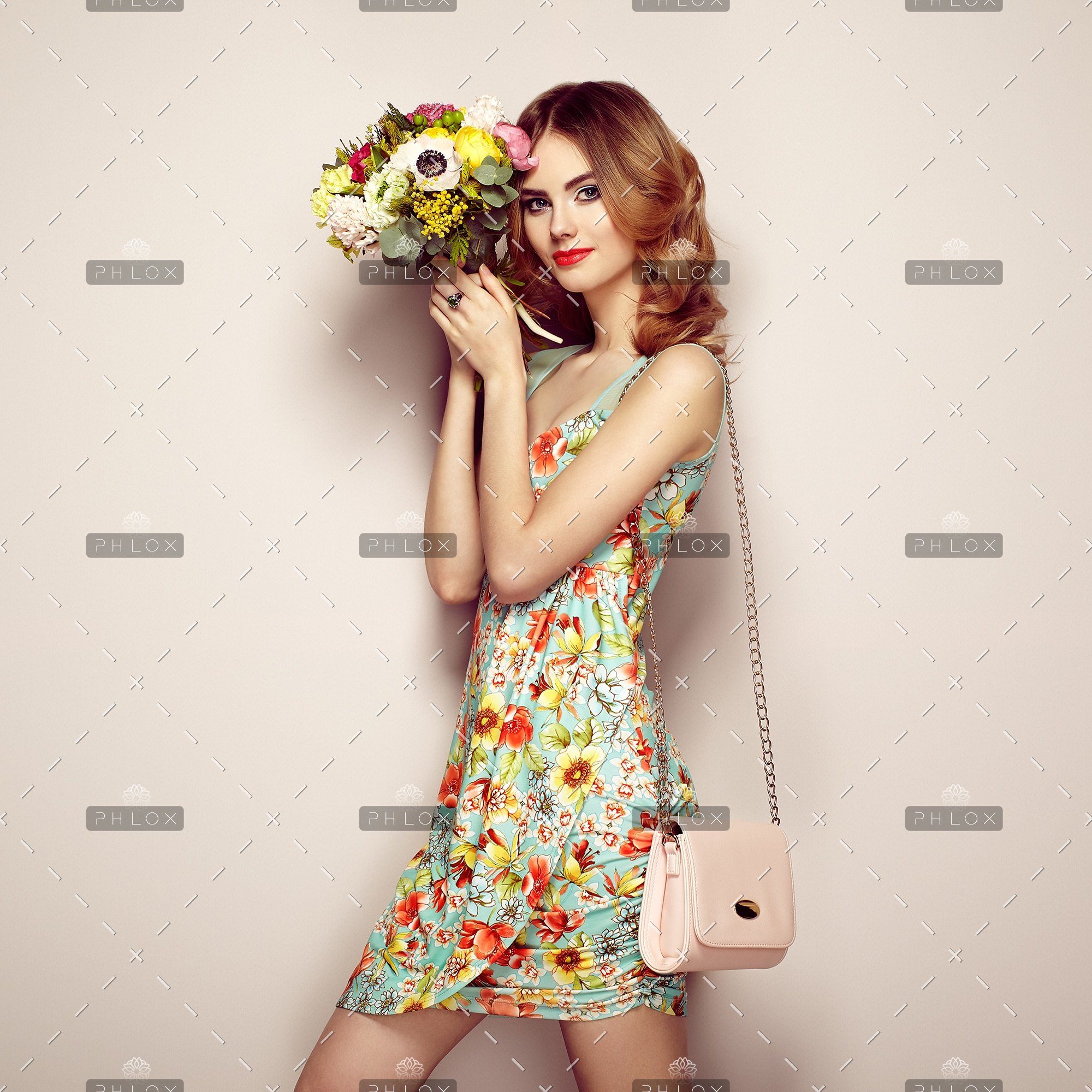 Elegant Floral